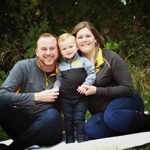 Meet your Posher, April